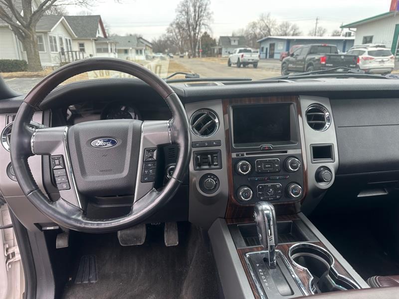 Ford Expedition Platinum 4WD 2015