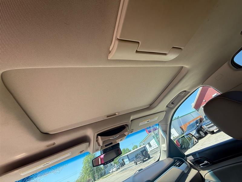 GMC Yukon XL SLT 4WD 2016