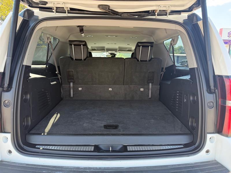 Chevrolet Suburban LT 4WD 2016
