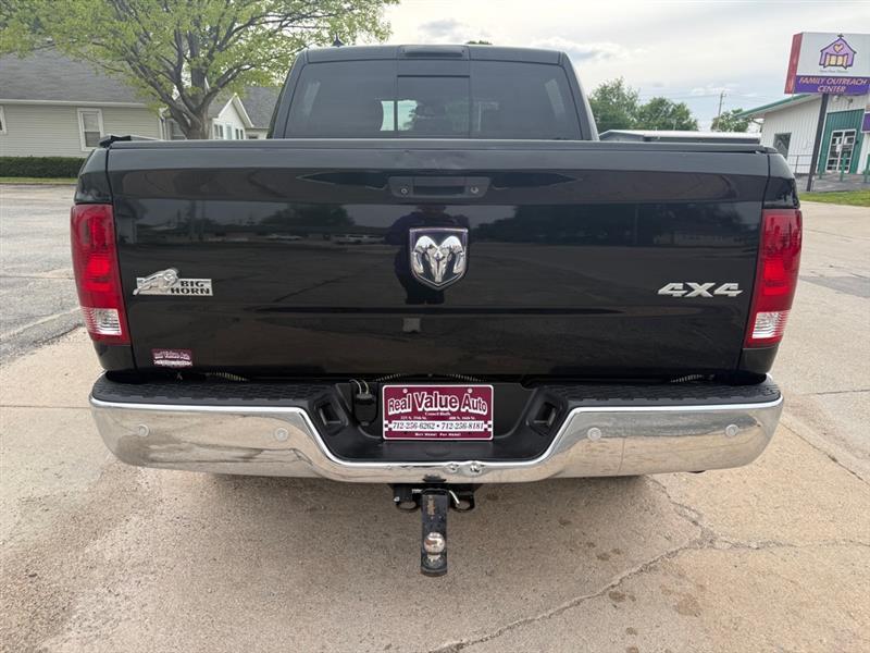 RAM 1500 SLT Crew Cab SWB 4WD 2014