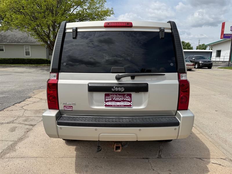 Jeep Commander Sport 4WD 2008