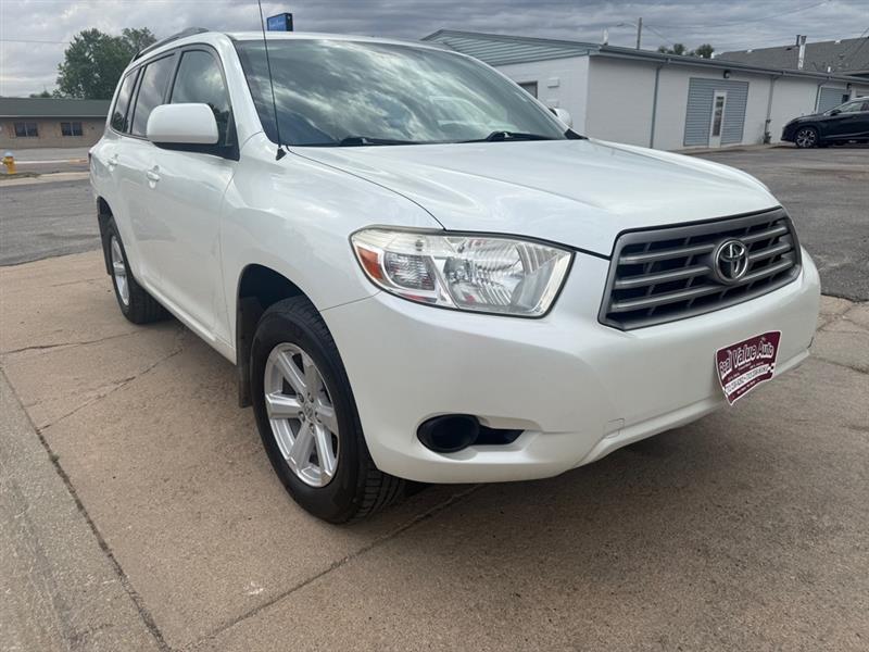 Toyota Highlander Base 4WD 2008