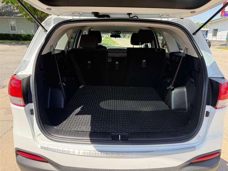 Kia Sorento LX V6 AWD 2016