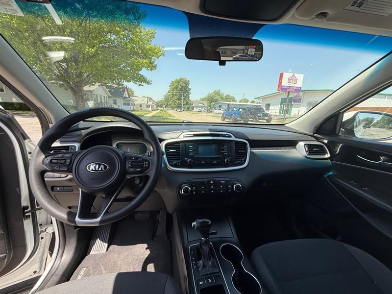 Kia Sorento LX V6 AWD 2016