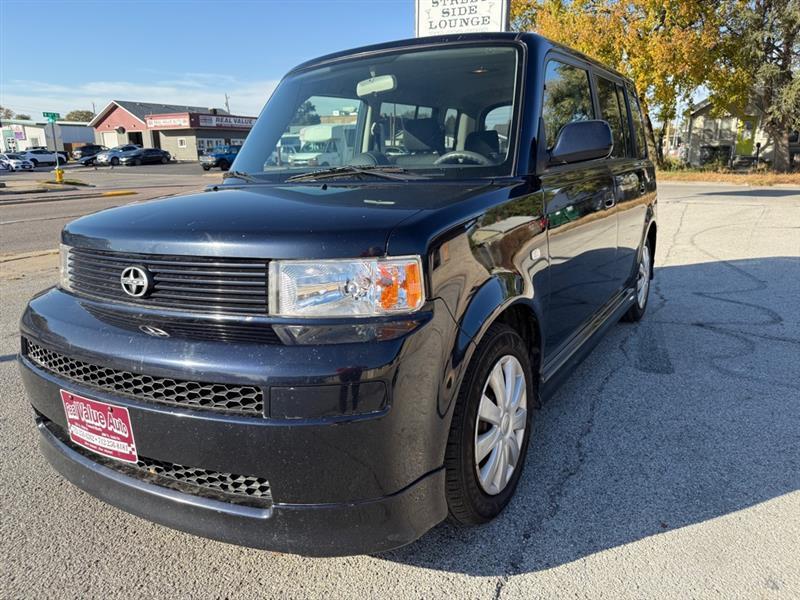 2005 Scion xB Wagon