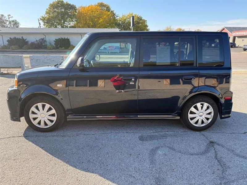 Scion xB Wagon 2005