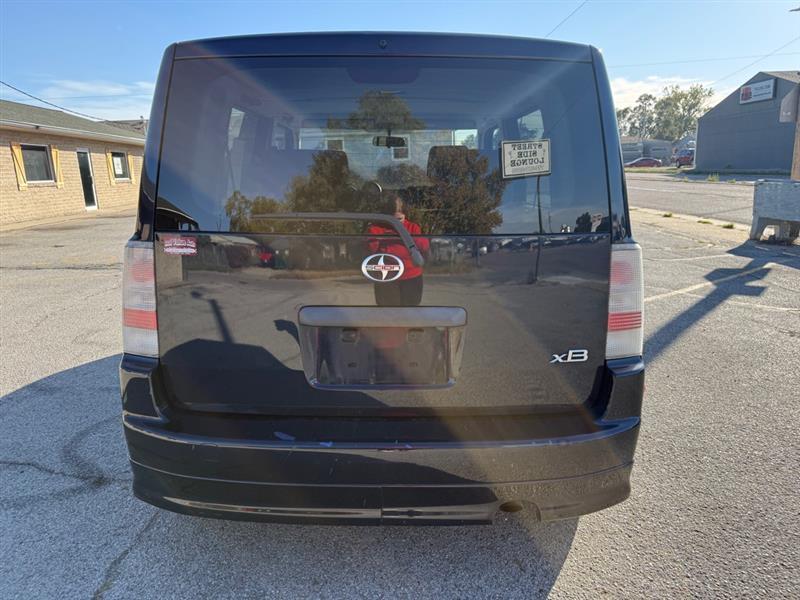 Scion xB Wagon 2005