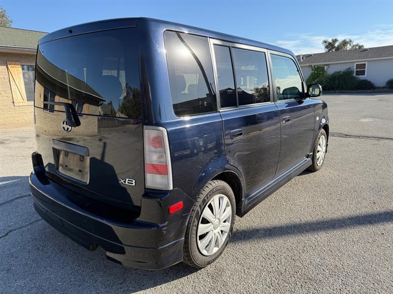 Scion xB Wagon 2005