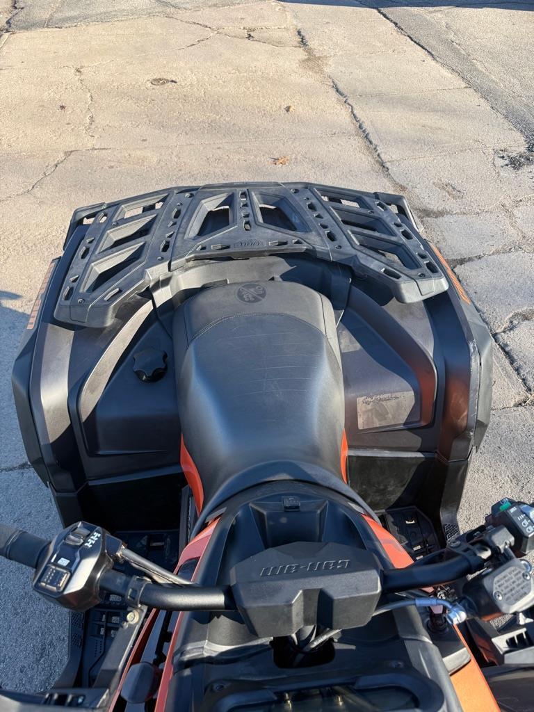 Can-Am Outlander 1000R XT  2021