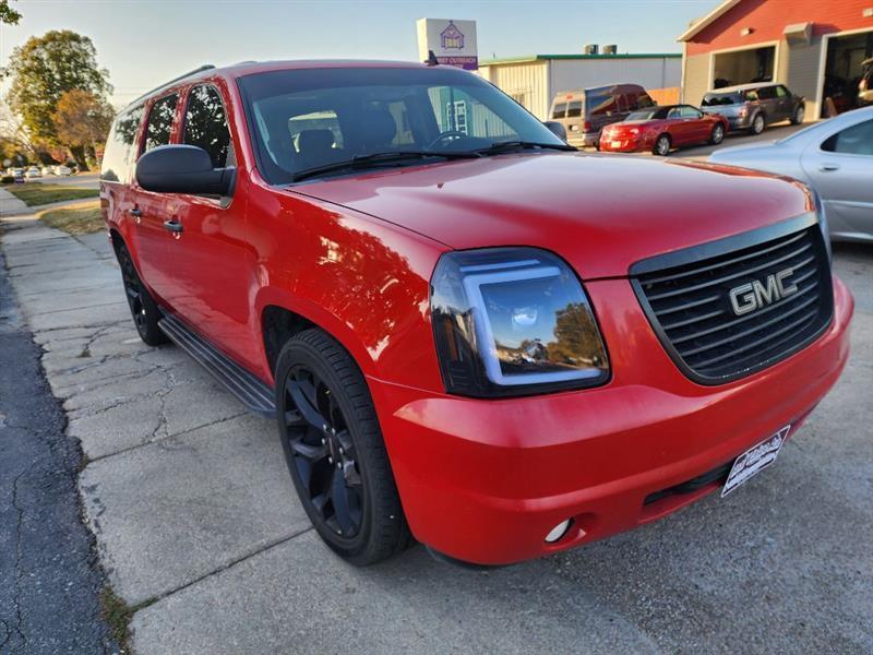 GMC Yukon XL SLT-2 1/2 Ton 4WD 2008