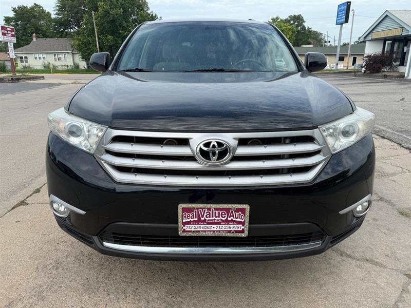 Toyota Highlander Base 4WD 2013