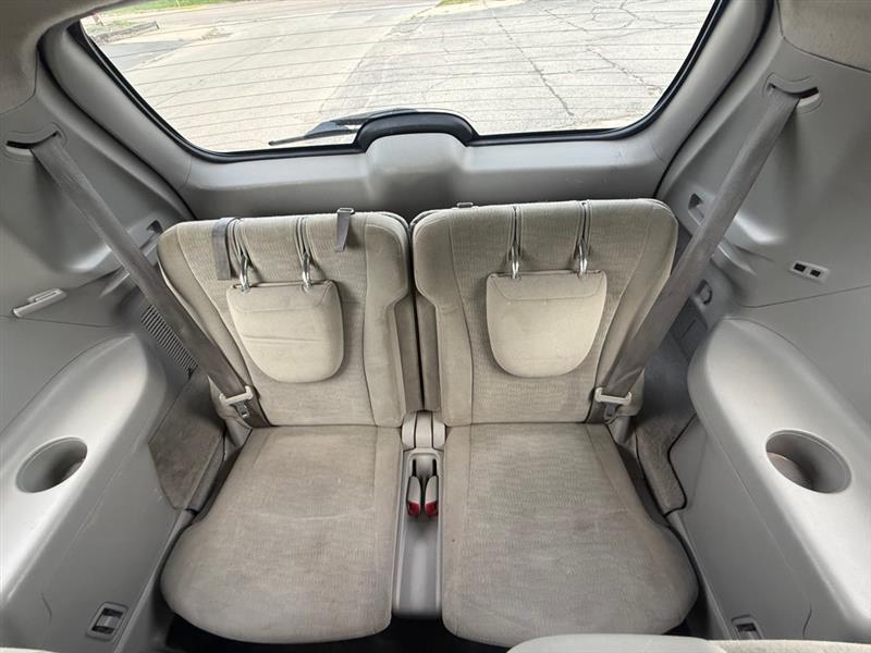 Toyota Highlander Base 4WD 2013
