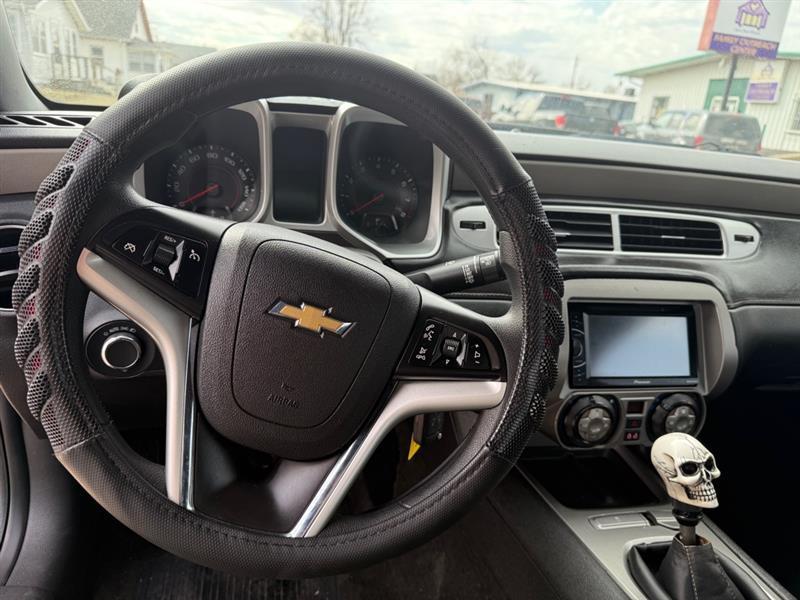 Chevrolet Camaro 1LS Coupe 2014