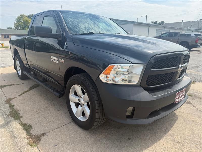 RAM 1500 Tradesman Quad Cab 4WD 2013