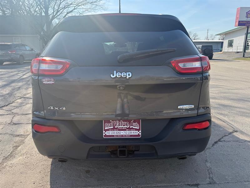 Jeep Cherokee Latitude 4WD 2014