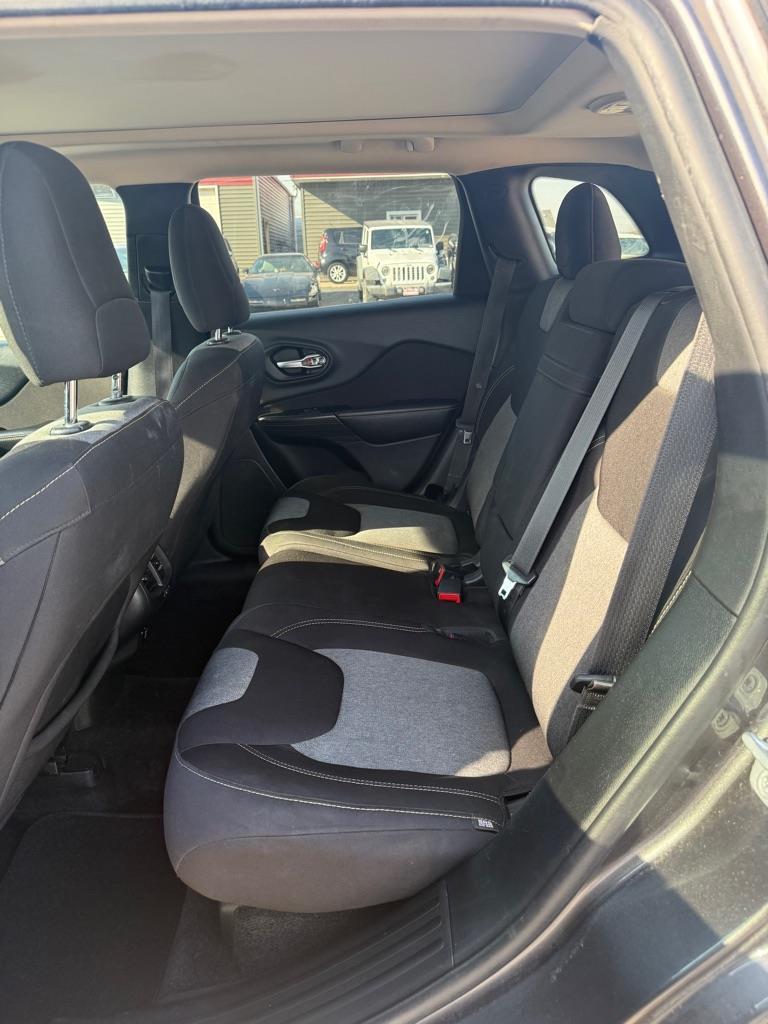 Jeep Cherokee Latitude 4WD 2014