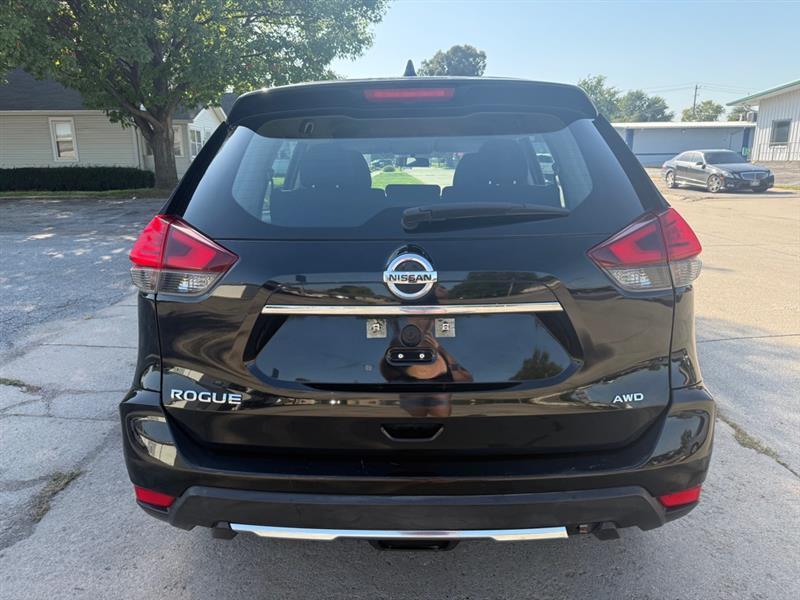 Nissan Rogue S AWD 2017