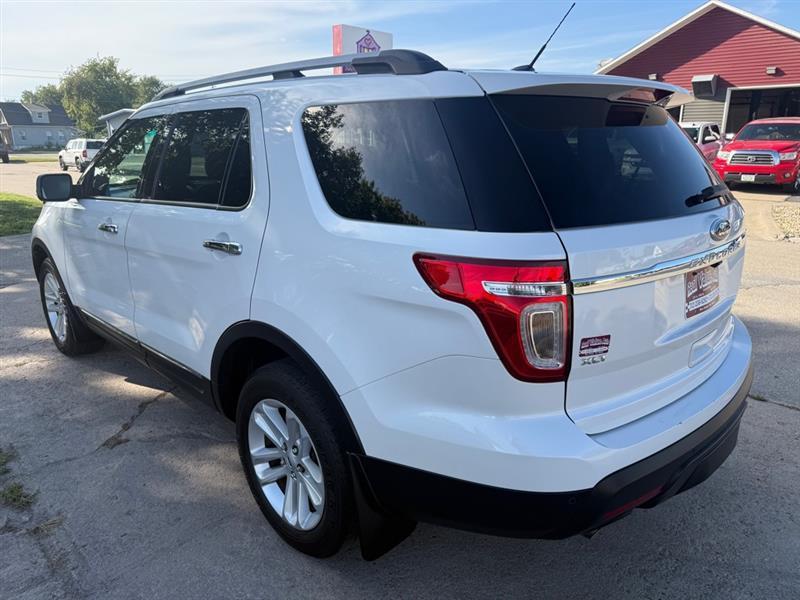 Ford Explorer XLT 4WD 2013