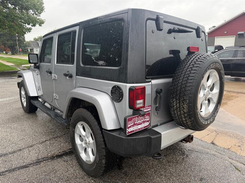 Jeep Wrangler Unlimited Sahara 4WD 2014
