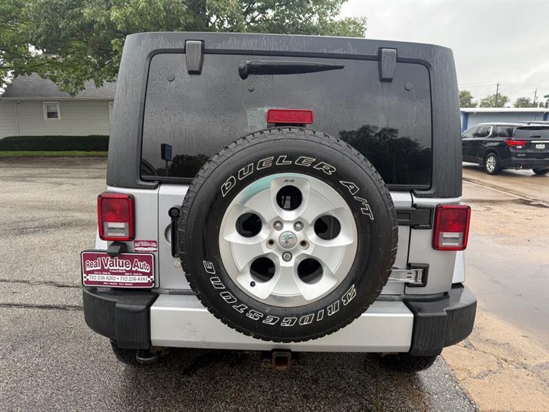 Jeep Wrangler Unlimited Sahara 4WD 2014