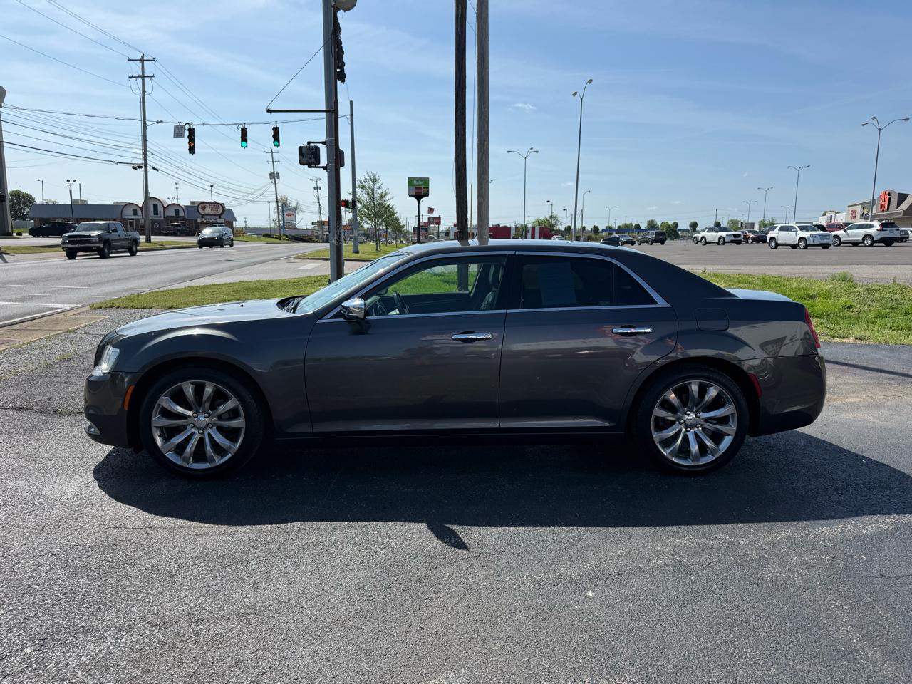 Chrysler 300 Limited RWD 2019