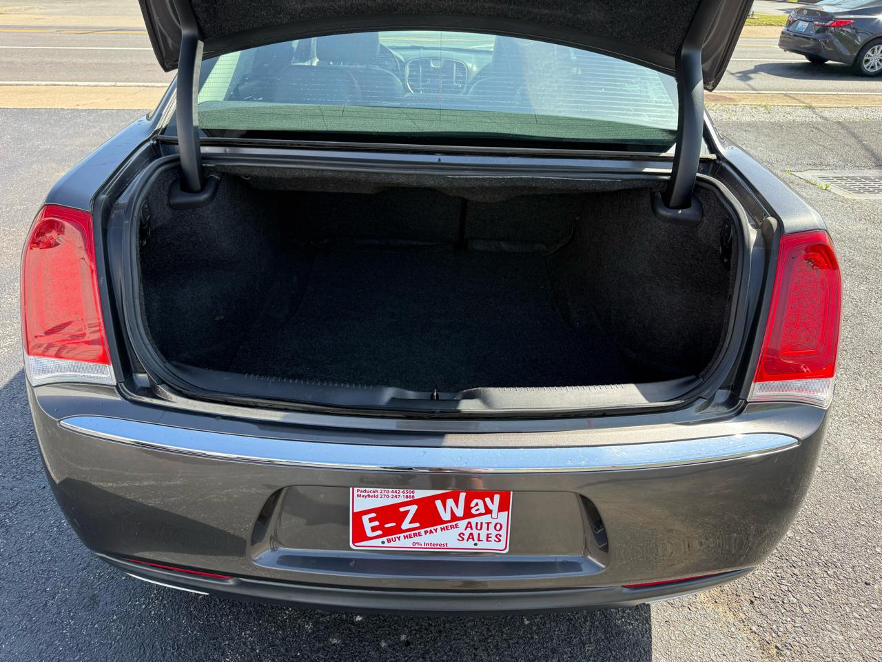 Chrysler 300 Limited RWD 2019