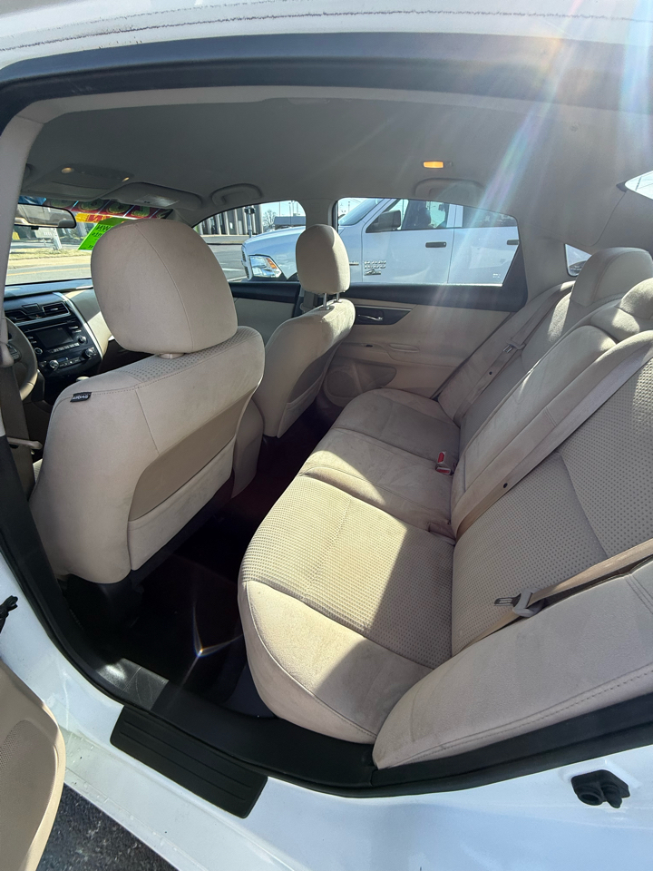 Nissan Altima 2.5 SV 2015