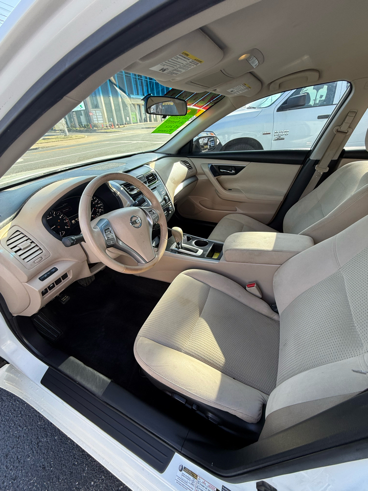 Nissan Altima 2.5 SV 2015