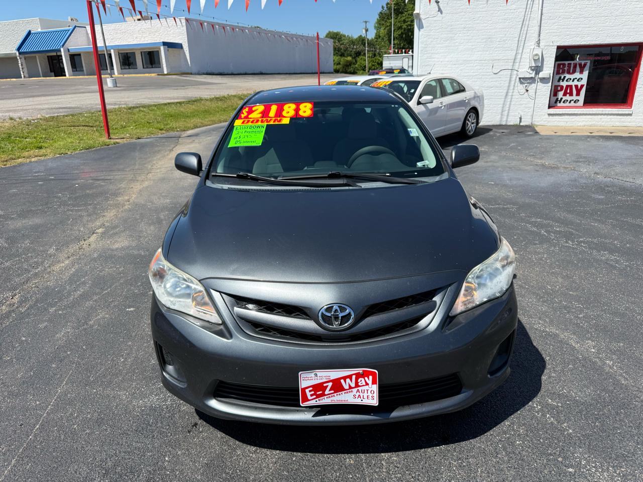 Toyota Corolla 4dr Sedan LE Auto 2012