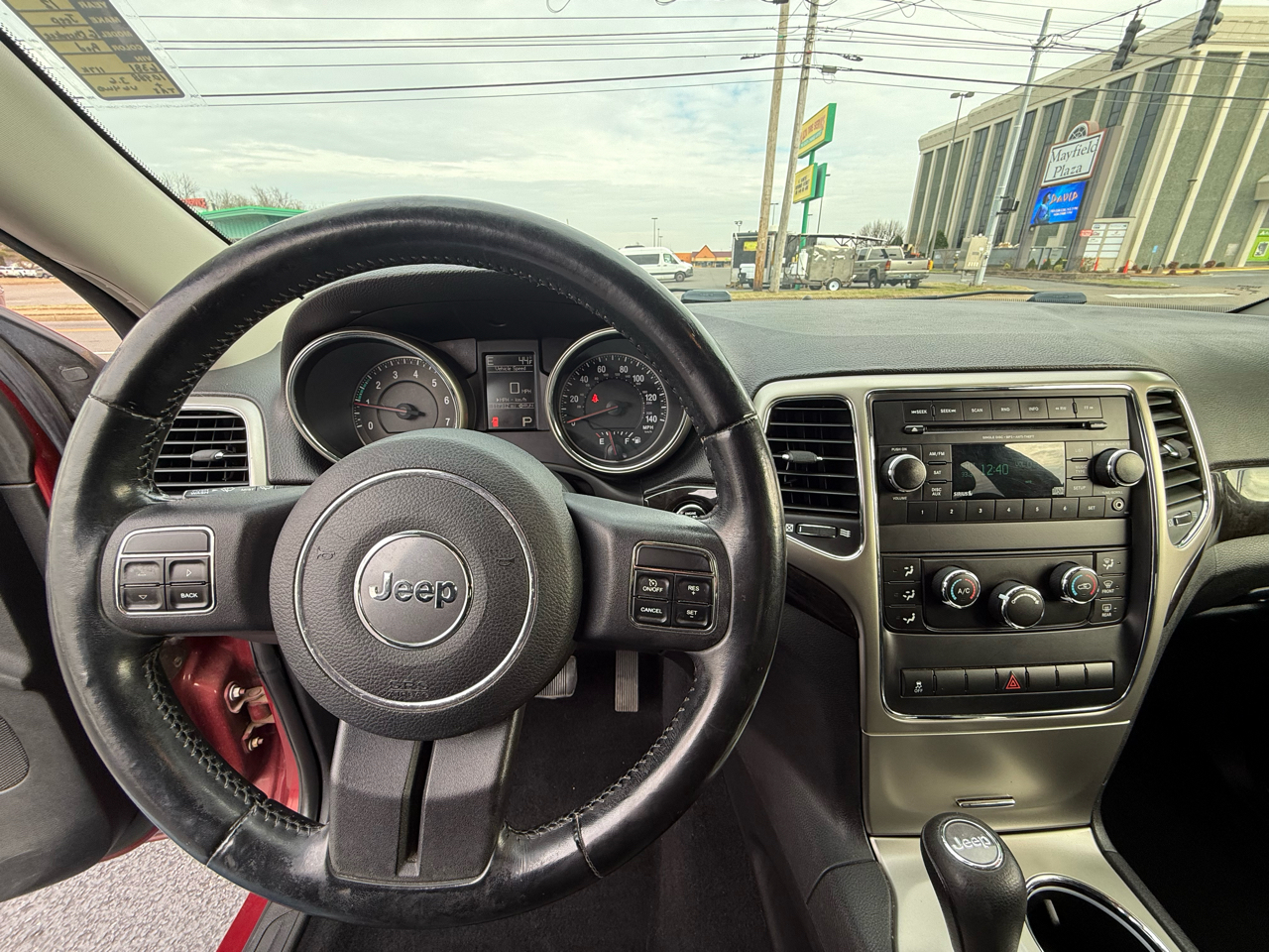 Jeep Grand Cherokee Laredo 4WD 2012