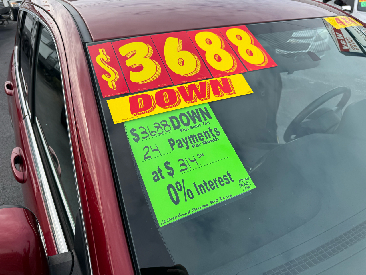 Jeep Grand Cherokee Laredo 4WD 2012