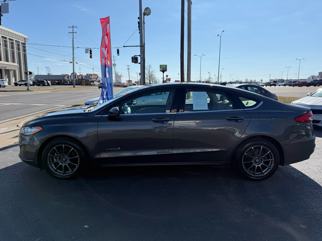 Ford Fusion Hybrid SE 2019