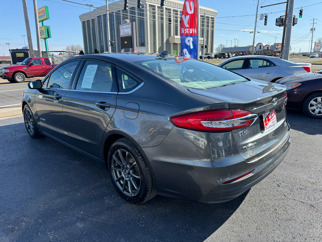 Ford Fusion Hybrid SE 2019