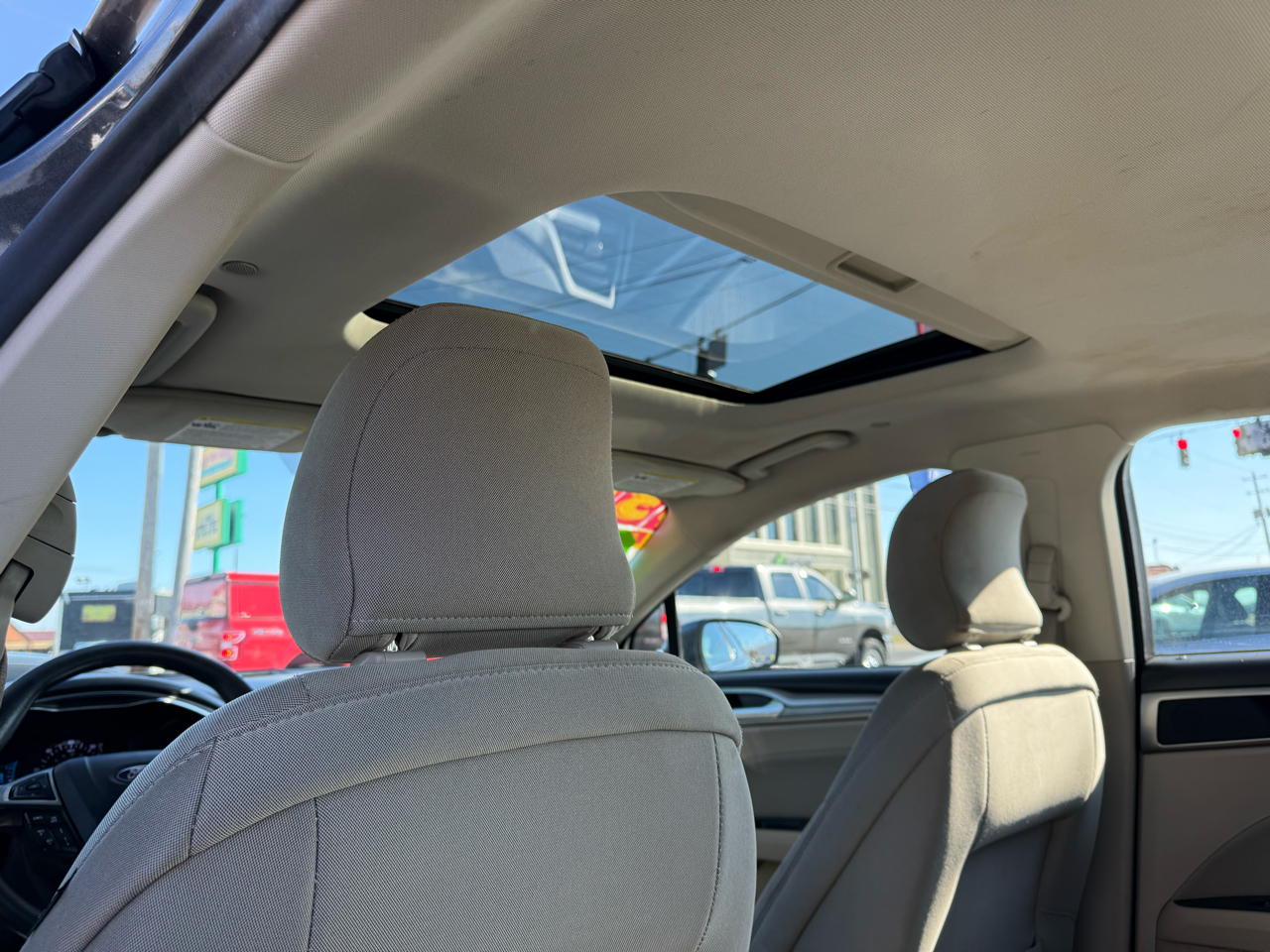 Ford Fusion Hybrid SE 2019