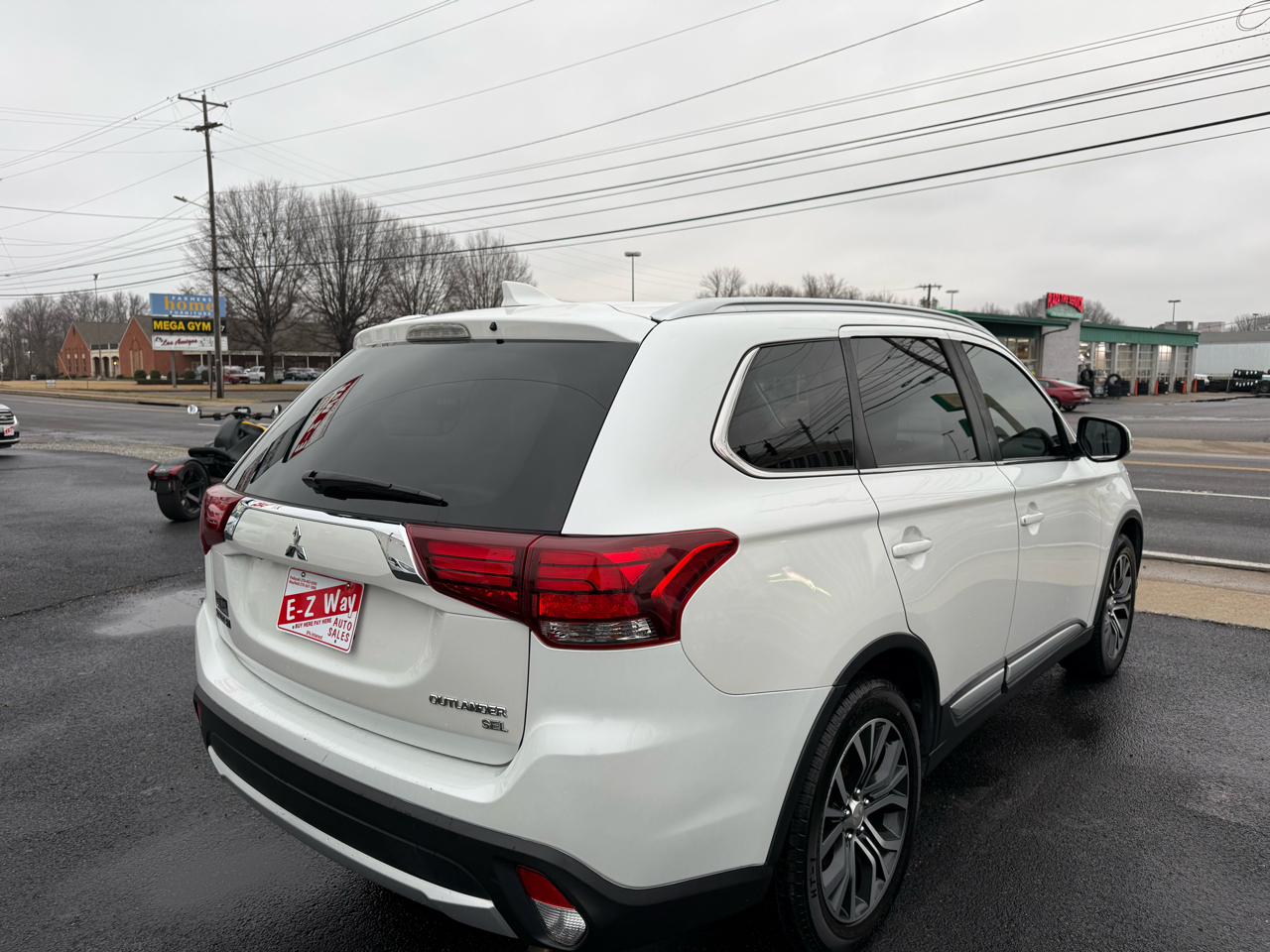 Mitsubishi Outlander SEL AWD 2018