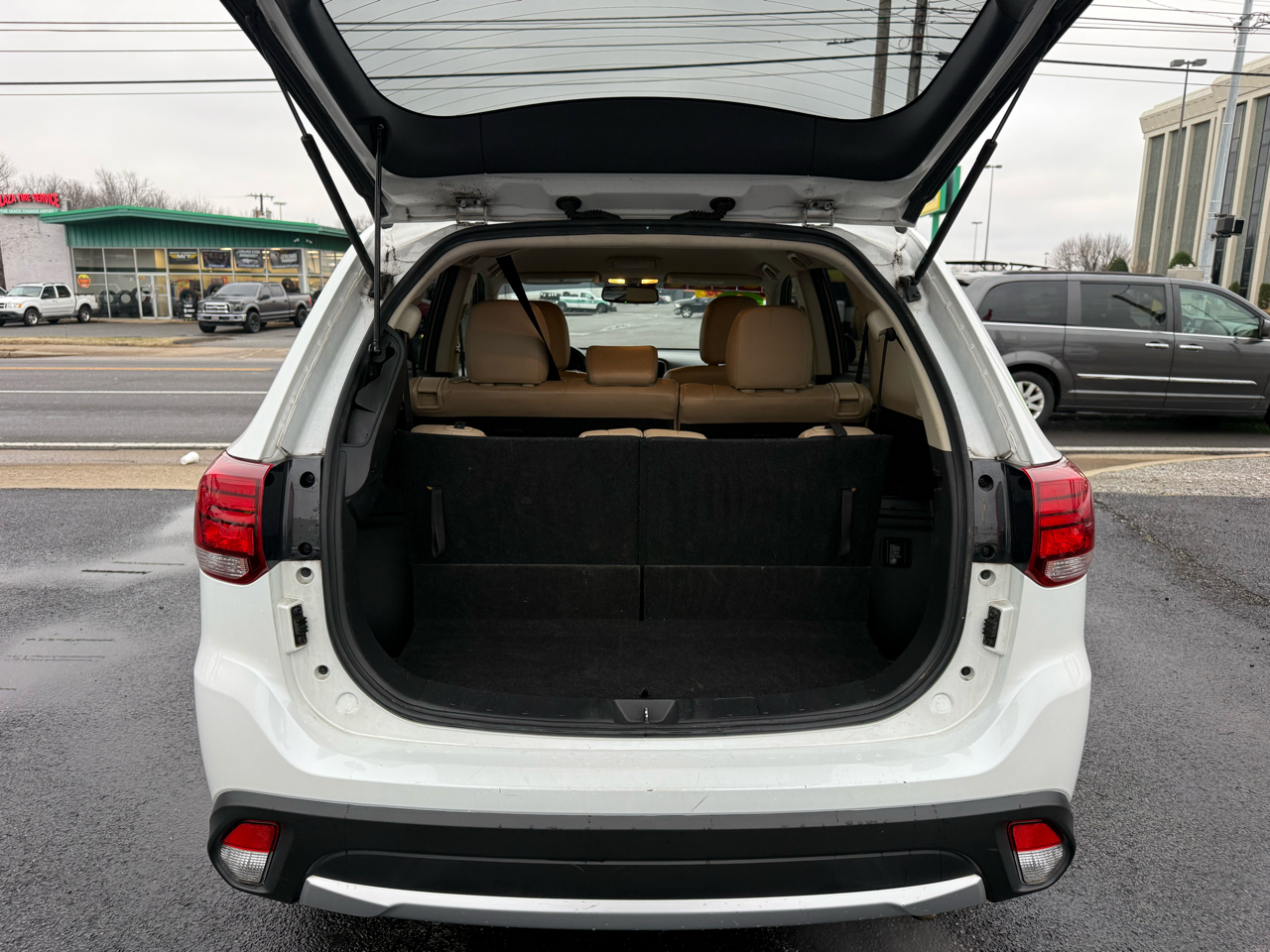 Mitsubishi Outlander SEL AWD 2018