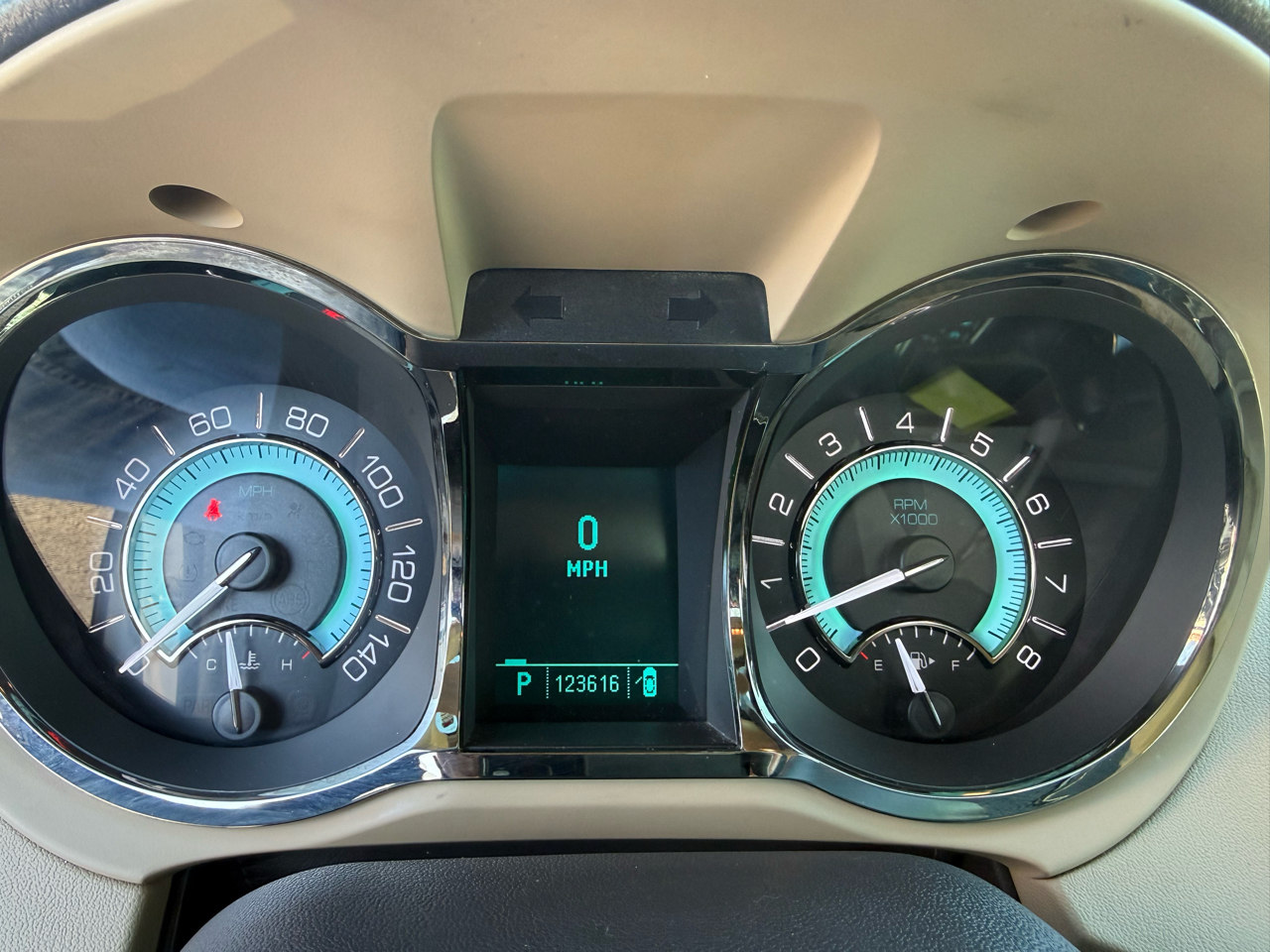 Buick LaCrosse CXL FWD 2010