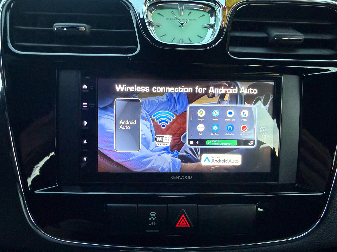 Chrysler 200 Touring 2013