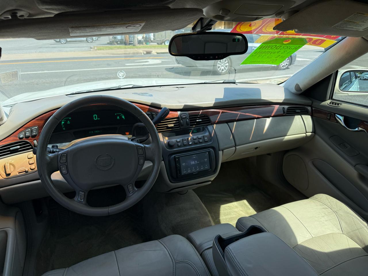 Cadillac DeVille Sedan 2004