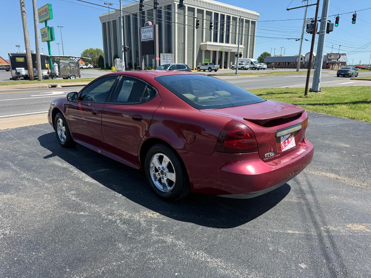 Pontiac Grand Prix Base 2005