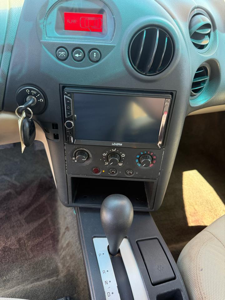 Pontiac Grand Prix Base 2005