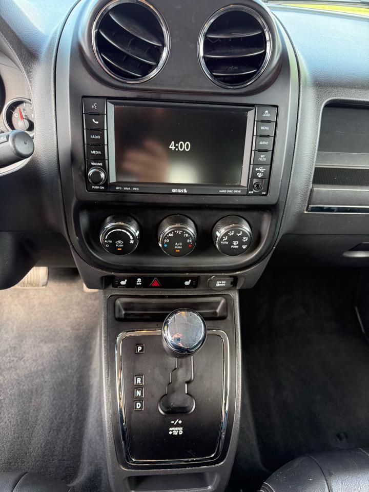 Jeep Patriot Latitude X 2WD 2011