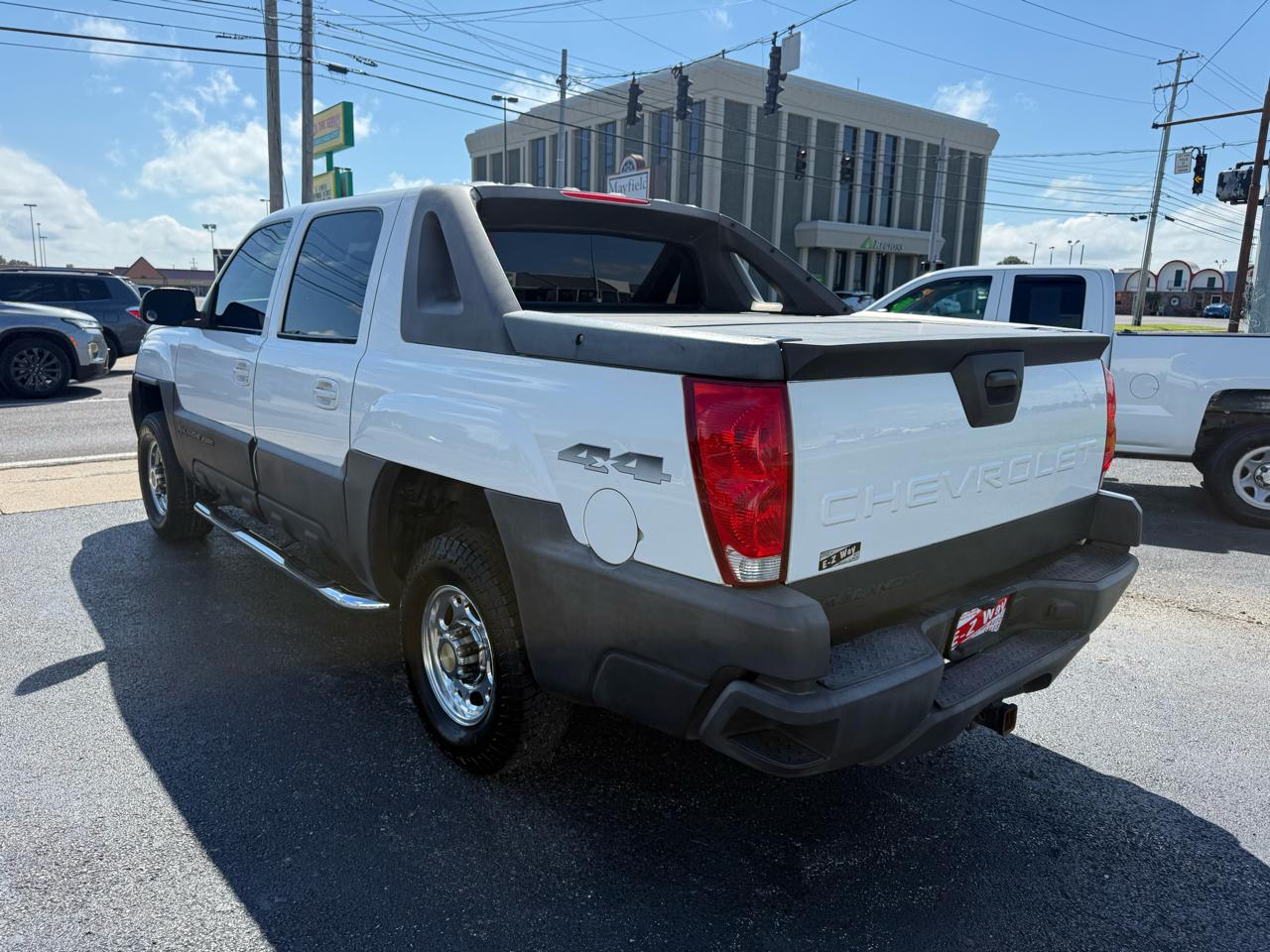 Chevrolet Avalanche 2500 4WD 2004
