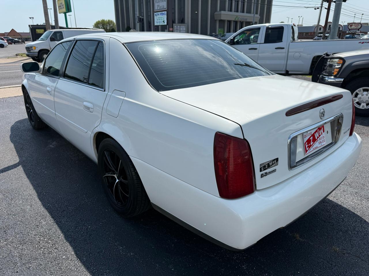 Cadillac DeVille Sedan 2004