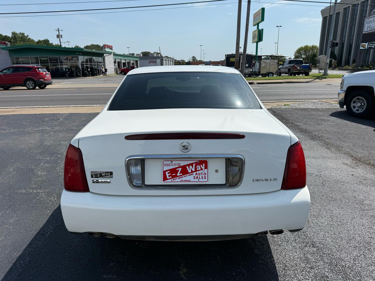 Cadillac DeVille Sedan 2004
