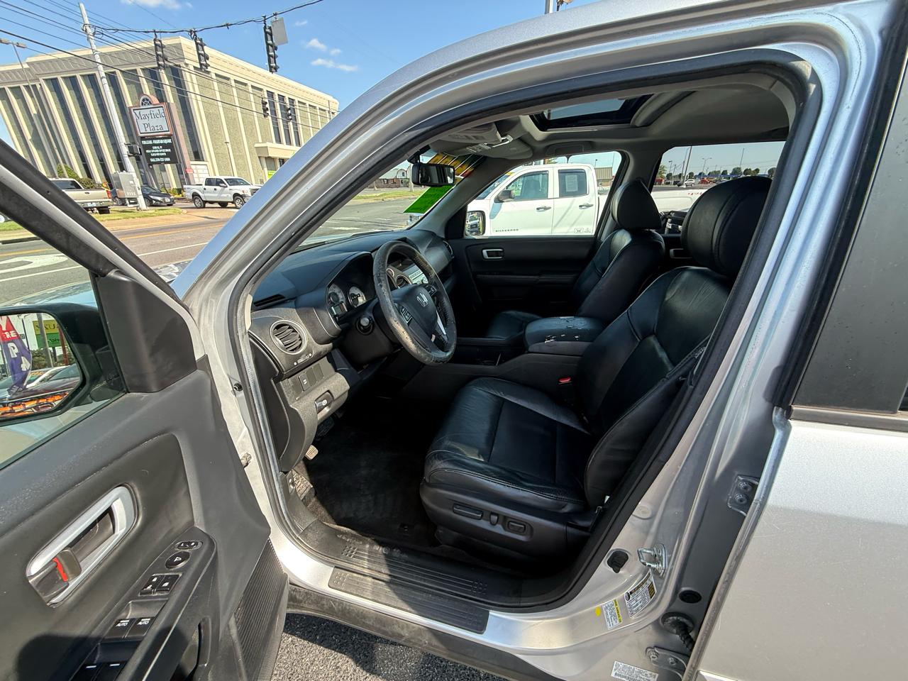 Honda Pilot EX-L 4WD 5-Spd AT 2011