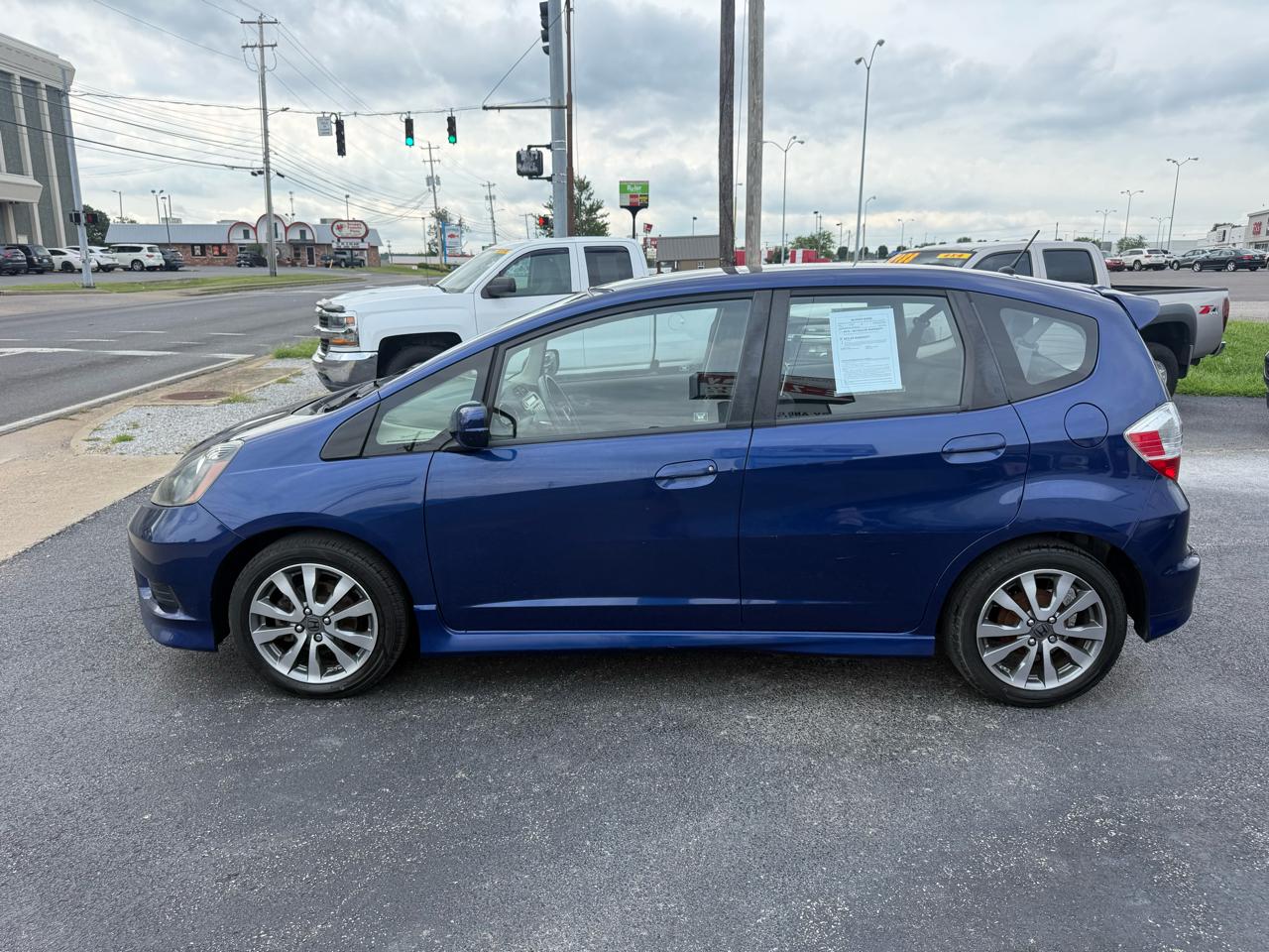 Honda Fit Sport 5-Speed MT 2012