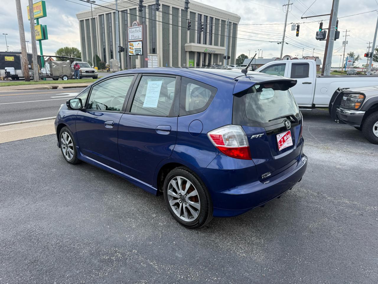 Honda Fit Sport 5-Speed MT 2012
