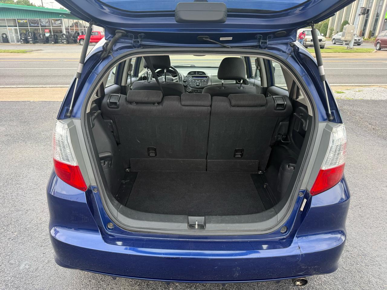 Honda Fit Sport 5-Speed MT 2012