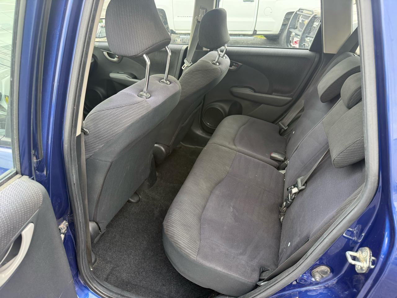 Honda Fit Sport 5-Speed MT 2012